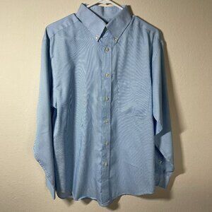Roundtree & Yorke Men Medium Blue and White Stripe Button Down Shirt Long Sleeve